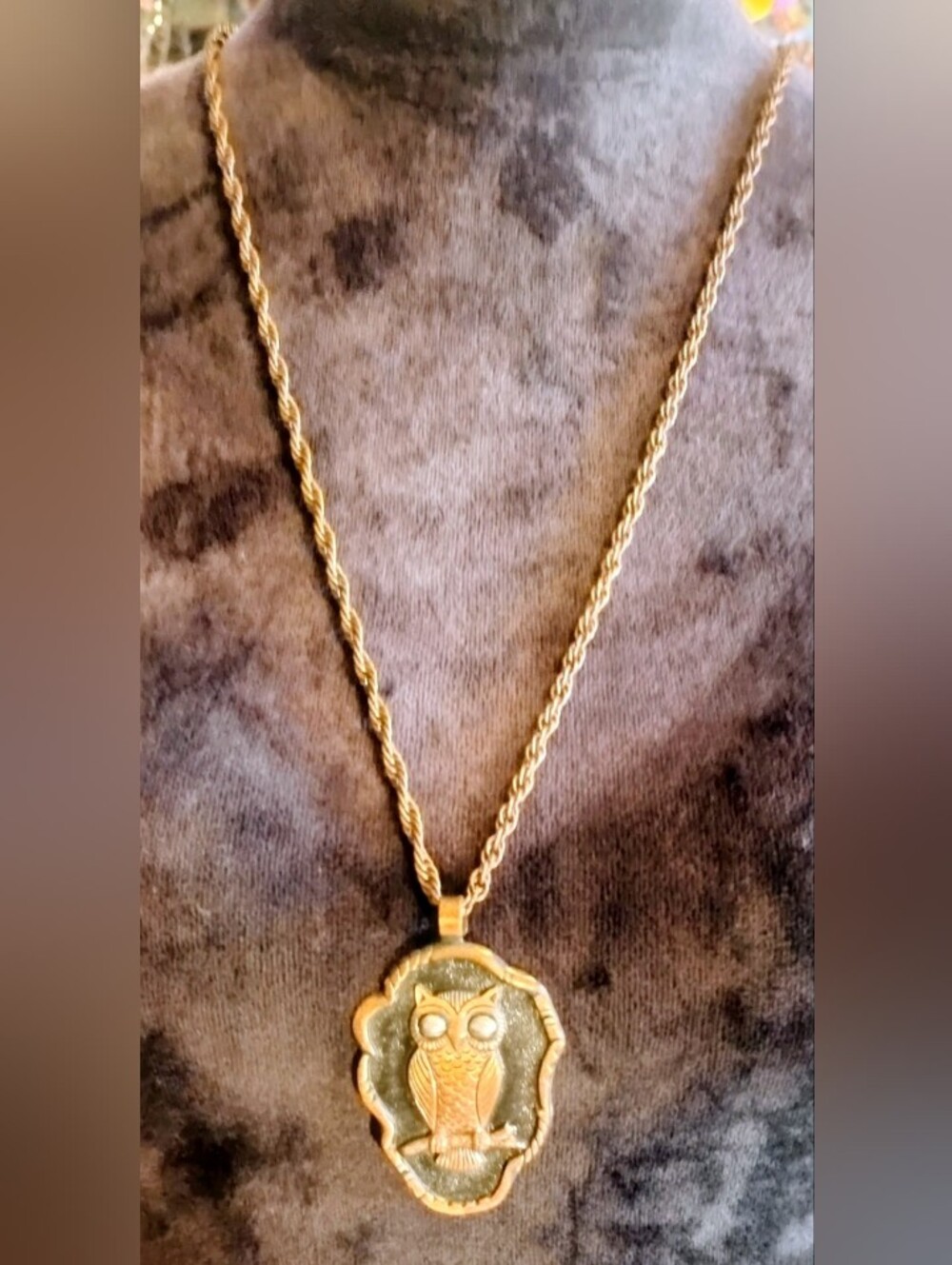 Vintage Copper Beautiful Owl Pendant Necklace - Elegant Women's Jewelry